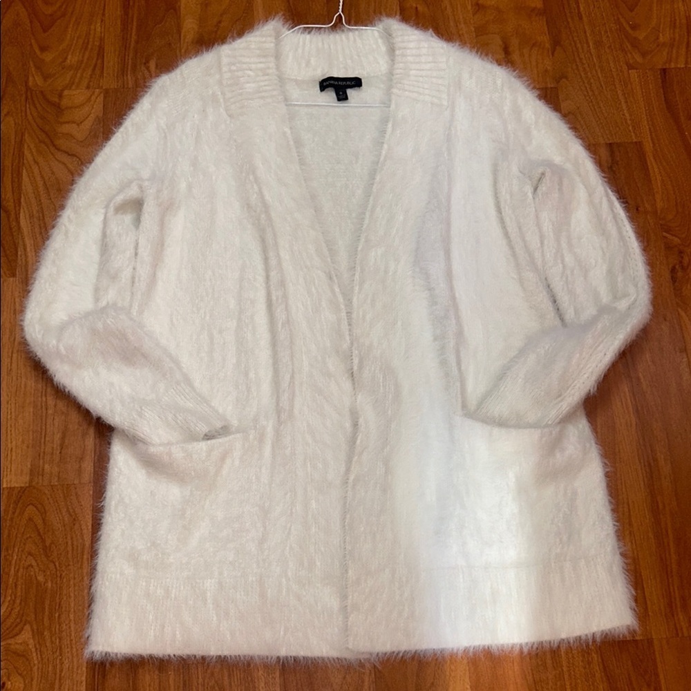 Banana Republic White Cardigan Sweater Oversized Knit - Picture 3 of 6